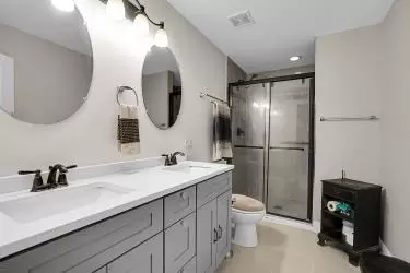 Bath - 4841 W Falcon Ct, Monee, IL 60449 photo 2 of 3