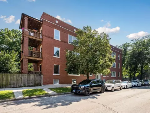 1625 W Ainslie St #1E, Chicago, IL 60640