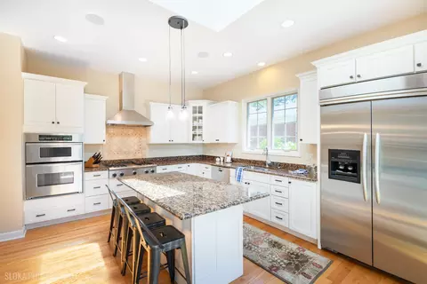 Kitchen - 2447 Pick Dr, Glenview, IL 60025 photo 1 of 3
