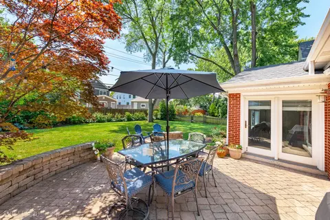 Exterior - 2447 Pick Dr, Glenview, IL 60025 photo 2 of 3