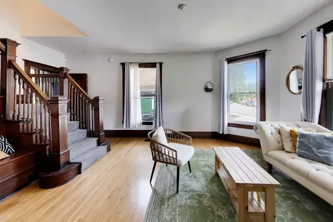 Living - 422 Summit St, Elgin, IL 60120 photo 4 of 5