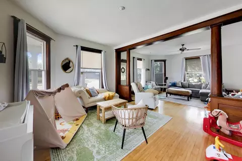 Living - 422 Summit St, Elgin, IL 60120 photo 5 of 5