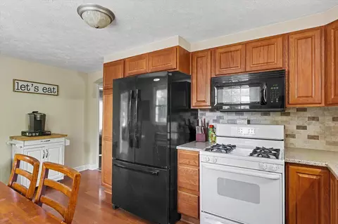 315 N Main St, Arrowsmith, IL 61722 photo 14