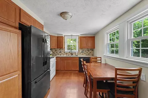 315 N Main St, Arrowsmith, IL 61722 photo 11