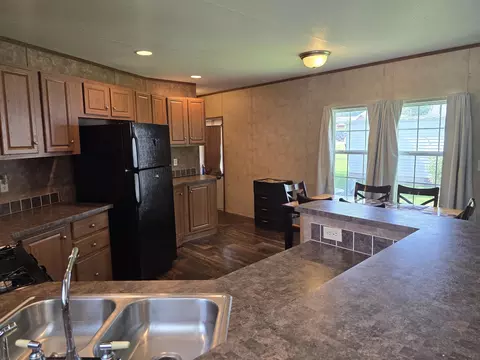 1500 Reed St, Eldorado, IL 62930 photo 9