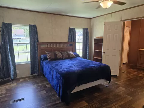 1500 Reed St, Eldorado, IL 62930 photo 13