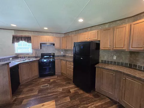 1500 Reed St, Eldorado, IL 62930 photo 10
