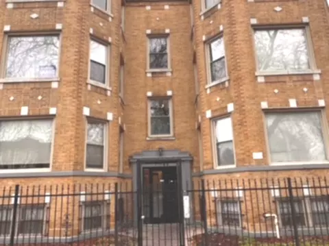 6945 S Dorchester Ave #2S, Chicago, IL 60637