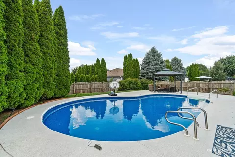 Exterior - 413 Windsor Dr, Oswego, IL 60543 photo 3 of 3