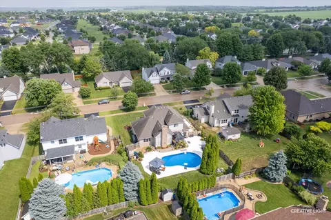 View/Area - 413 Windsor Dr, Oswego, IL 60543 photo 1 of 4