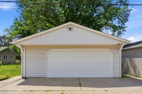 Other - 511 27th Ave, Moline, IL 61265 photo 6 of 9