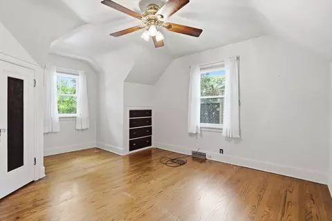 Bedroom - 511 27th Ave, Moline, IL 61265 photo 1 of 4