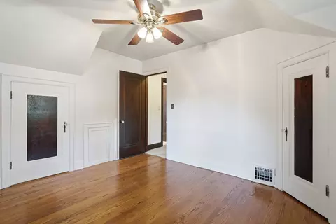Bedroom - 511 27th Ave, Moline, IL 61265 photo 2 of 4