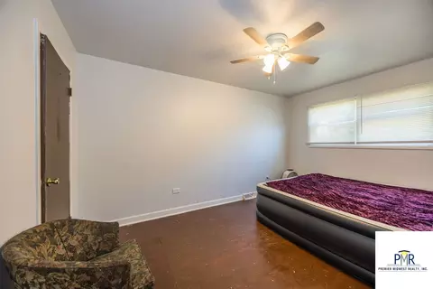 Bedroom - 5750 S Lowe Ave, Chicago, IL 60621 photo 2 of 3