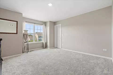 Bedroom - 3617 Emerald Rd, Elgin, IL 60124 photo 1 of 2