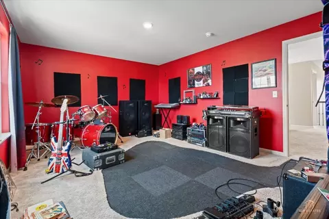 Other - 3617 Emerald Rd, Elgin, IL 60124 photo 8 of 9