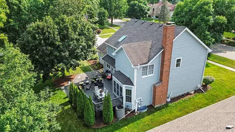 Exterior - 2606 Modaff Rd, Naperville, IL 60565 photo 13 of 13