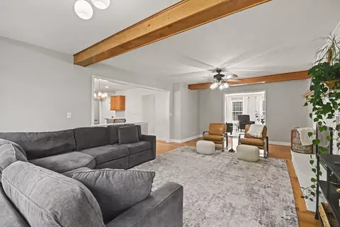 Living - 2606 Modaff Rd, Naperville, IL 60565 photo 3 of 4