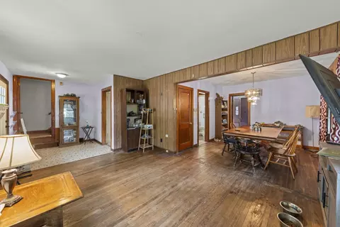 Entry Way - 732 Bangs St, Aurora, IL 60505 photo 2 of 2
