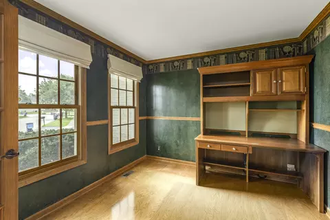 Other - 997 S Hampton Ct, Aurora, IL 60506 photo 4 of 12