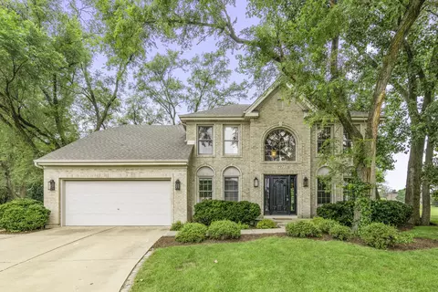 Exterior - 997 S Hampton Ct, Aurora, IL 60506 photo 2 of 17