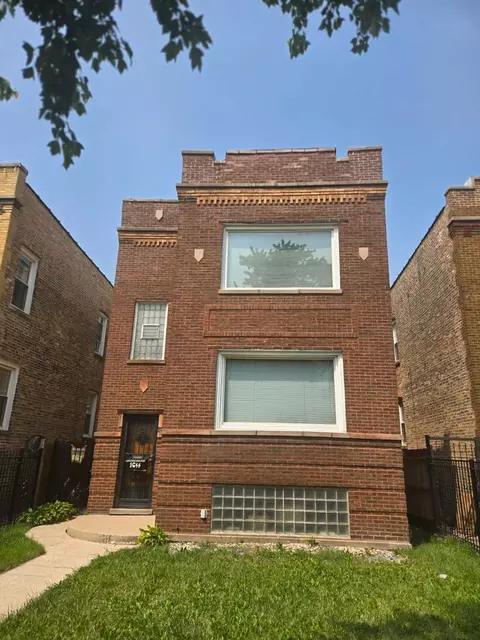 Undisclosed, Chicago, IL 60639