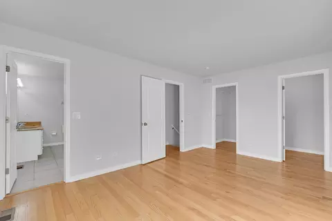 Bedroom - 1917 Chestnut Grove Dr, Plainfield, IL 60586 photo 2 of 5