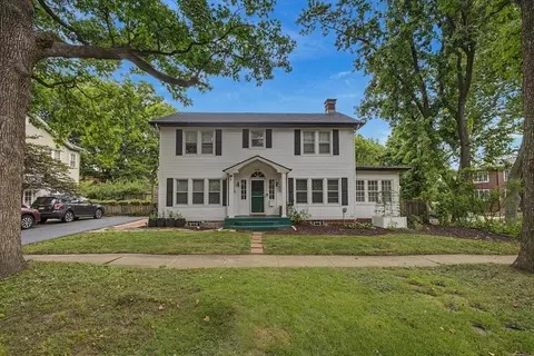 802 W Indiana Ave, Urbana, IL 61801