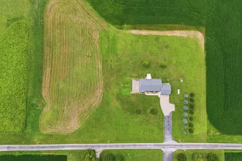 View/Area - 2127 75th Ave, Aledo, IL 61231 photo 2 of 9