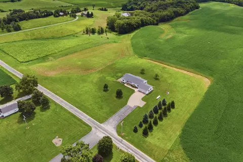 View/Area - 2127 75th Ave, Aledo, IL 61231 photo 9 of 9