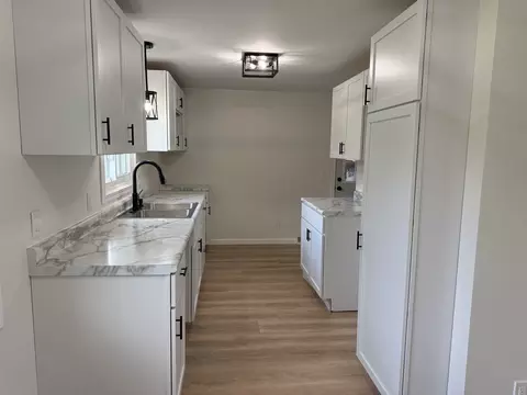 Kitchen - 716 E Rt 71 Hwy, Standard, IL 61363 photo 4 of 5