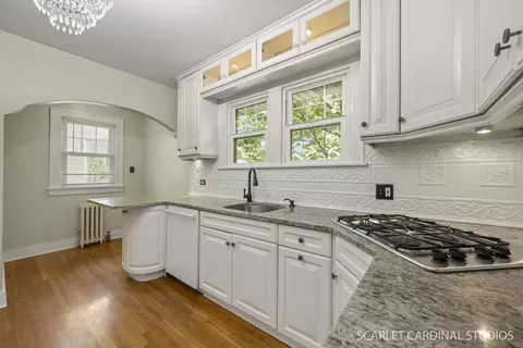 Kitchen - 821 Howard St, Wheaton, IL 60187 photo 1 of 3