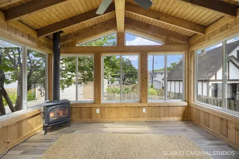 Exterior - 821 Howard St, Wheaton, IL 60187 photo 3 of 5