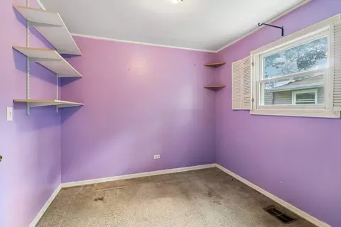 Bedroom - 2206 Hawk Ln, Rolling Meadows, IL 60008 photo 6 of 9