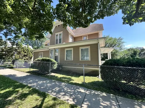 Other - 419-421 N Spring St, Elgin, IL 60120 photo 3 of 20