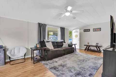 Other - 901 E Fairview Dr, Tuscola, IL 61953 photo 3 of 10