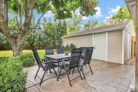 Exterior - 901 E Fairview Dr, Tuscola, IL 61953 photo 9 of 17