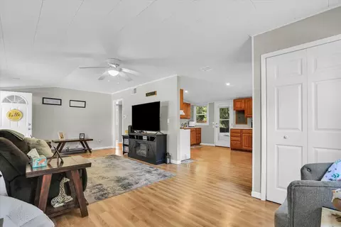 Other - 901 E Fairview Dr, Tuscola, IL 61953 photo 4 of 10
