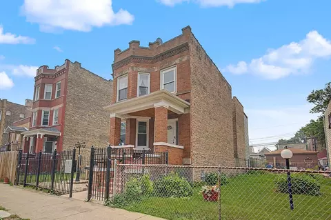 852 N Springfield Ave, Chicago, IL 60651