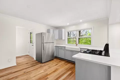 Kitchen - 1010 Osage Dr, Mchenry, IL 60051 photo 1 of 1