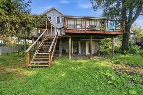 Exterior - 627 E Main St, Ottawa, IL 61350 photo 8 of 14