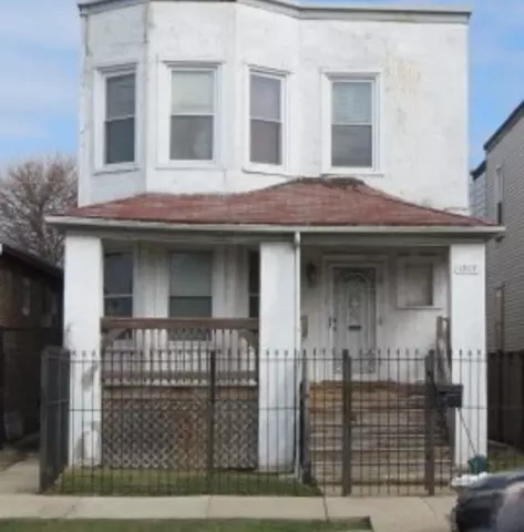 1517 N Laramie Ave, Chicago, IL 60651