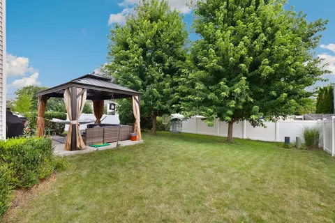 Exterior - 2306 Maple Ridge Dr, Plainfield, IL 60586 photo 2 of 3
