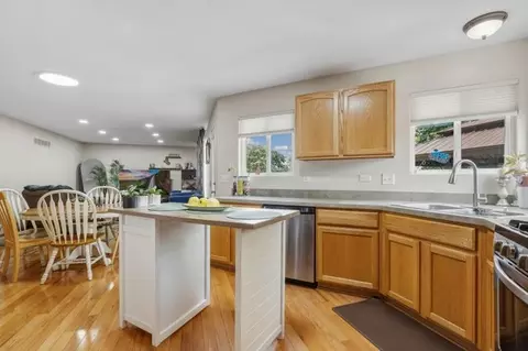 Kitchen - 2306 Maple Ridge Dr, Plainfield, IL 60586 photo 2 of 3