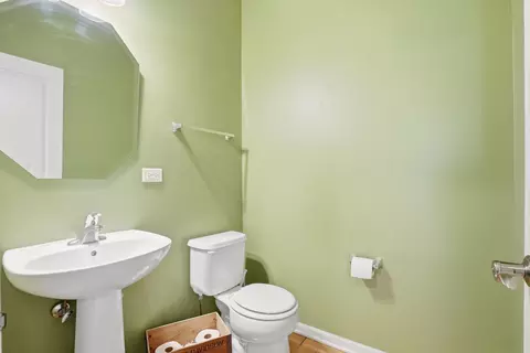 Bath - 12312 Blue Iris Ln, Plainfield, IL 60585 photo 5 of 5