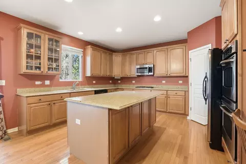 Kitchen - 12312 Blue Iris Ln, Plainfield, IL 60585 photo 1 of 3