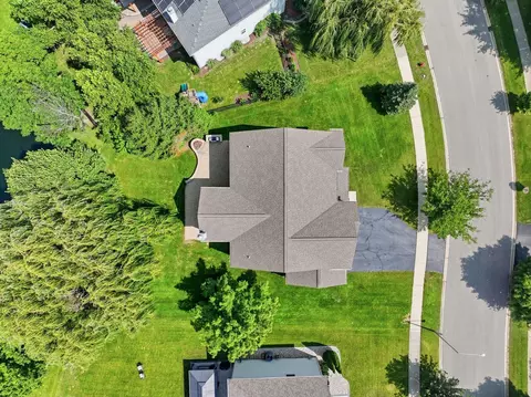 View/Area - 12312 Blue Iris Ln, Plainfield, IL 60585 photo 5 of 8