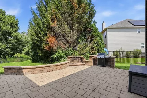Exterior - 12312 Blue Iris Ln, Plainfield, IL 60585 photo 6 of 8