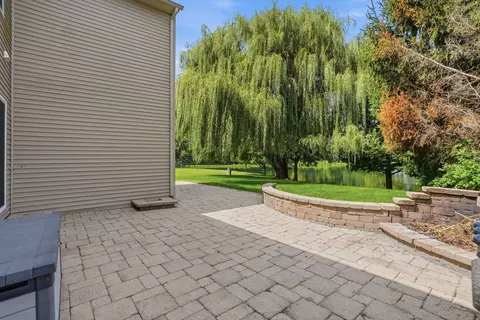 Exterior - 12312 Blue Iris Ln, Plainfield, IL 60585 photo 5 of 8