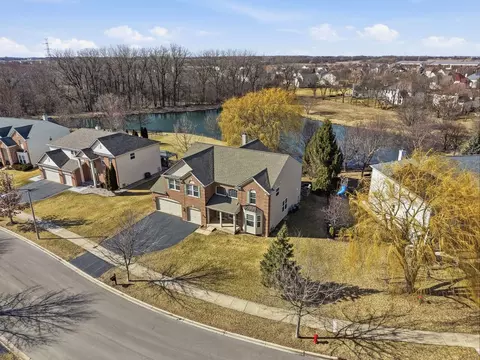 View/Area - 12312 Blue Iris Ln, Plainfield, IL 60585 photo 2 of 7